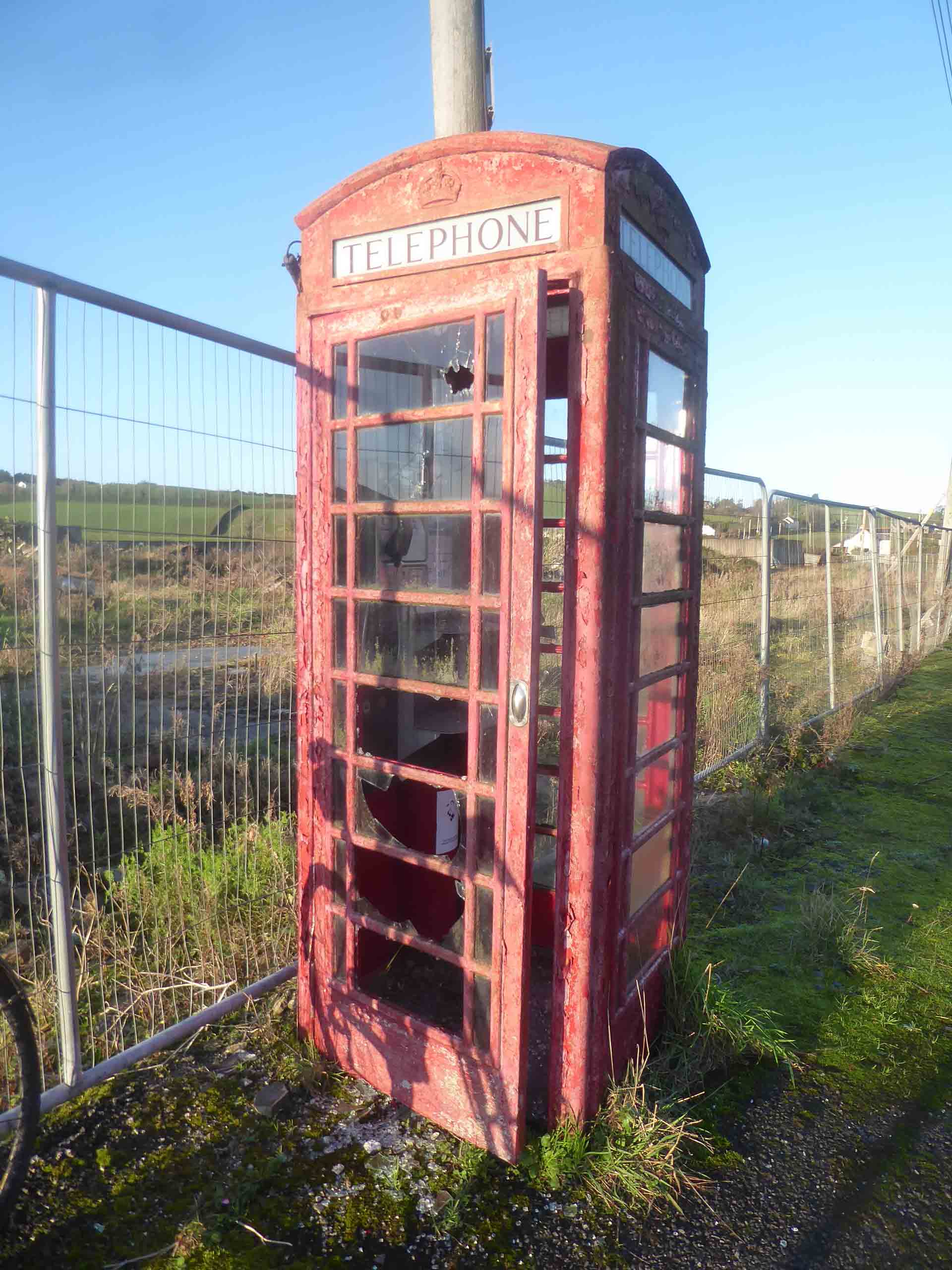 TQ8-PhoneBox